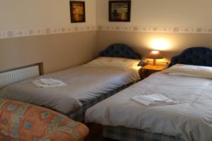 Large Twin plus Sofa